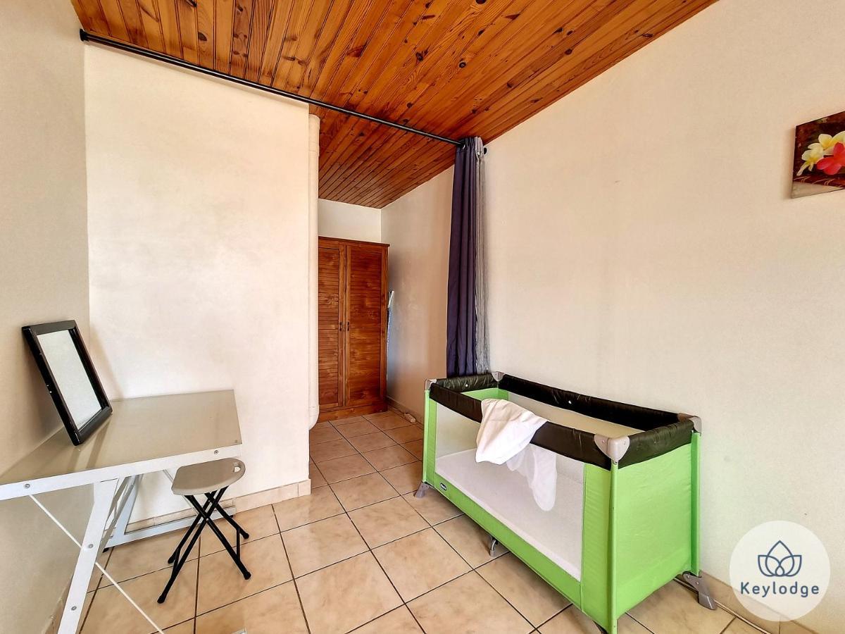 Paul Et Aliette - T3 Classe 3 Etoiles - 70M2 - Saint-Denis Kültér fotó