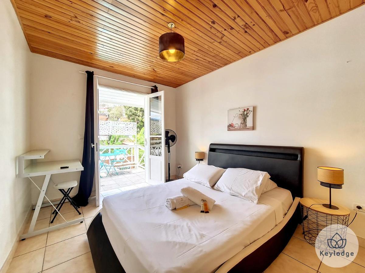 Paul Et Aliette - T3 Classe 3 Etoiles - 70M2 - Saint-Denis Kültér fotó