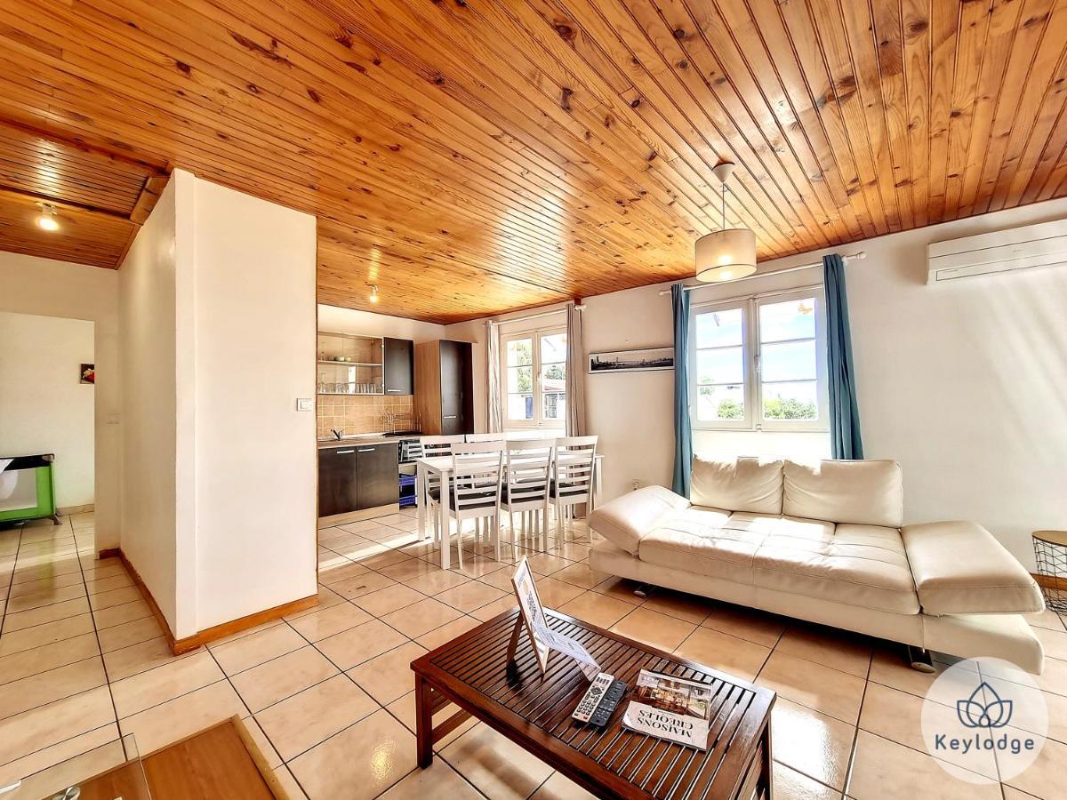 Paul Et Aliette - T3 Classe 3 Etoiles - 70M2 - Saint-Denis Kültér fotó
