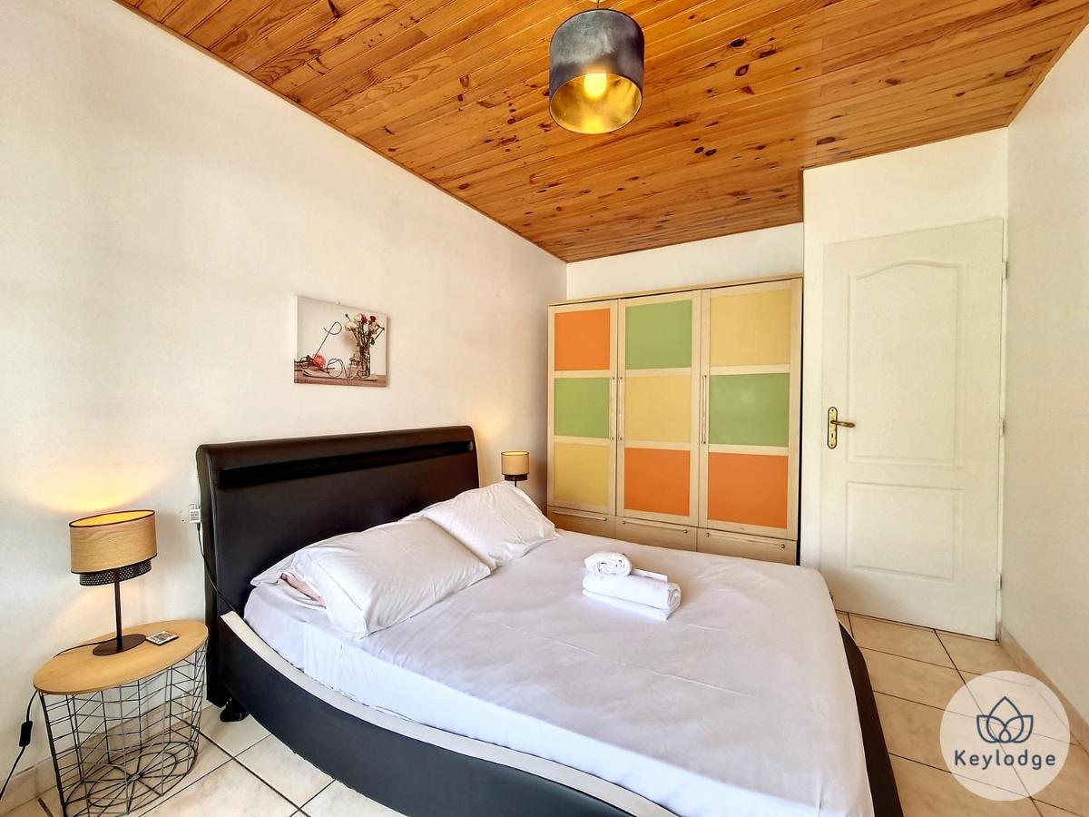 Paul Et Aliette - T3 Classe 3 Etoiles - 70M2 - Saint-Denis Kültér fotó